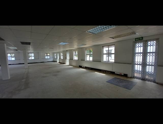 561M² OFFICE TO LET IN BRYANSTON